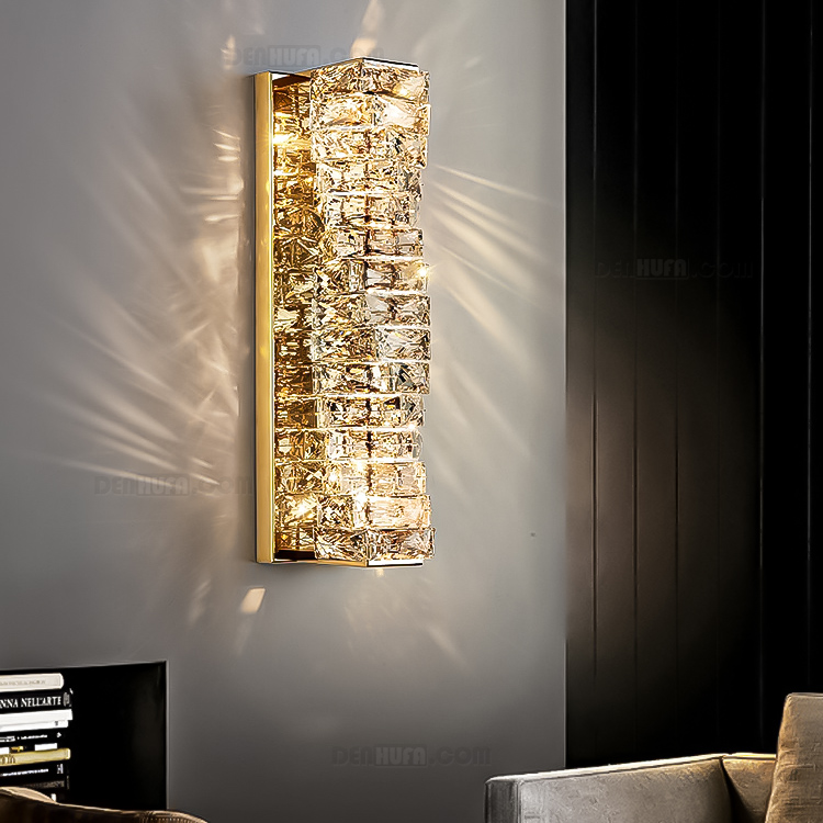 Đèn tường trang trí khối pha lê cao cấp HF2308