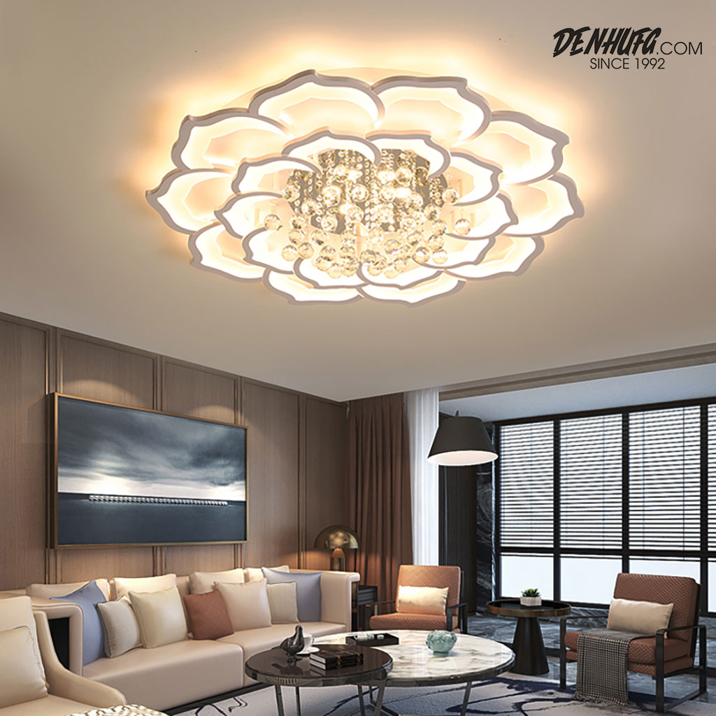 Đèn ốp trần trang trí LED pha lê cánh hoa phát sáng HF2395