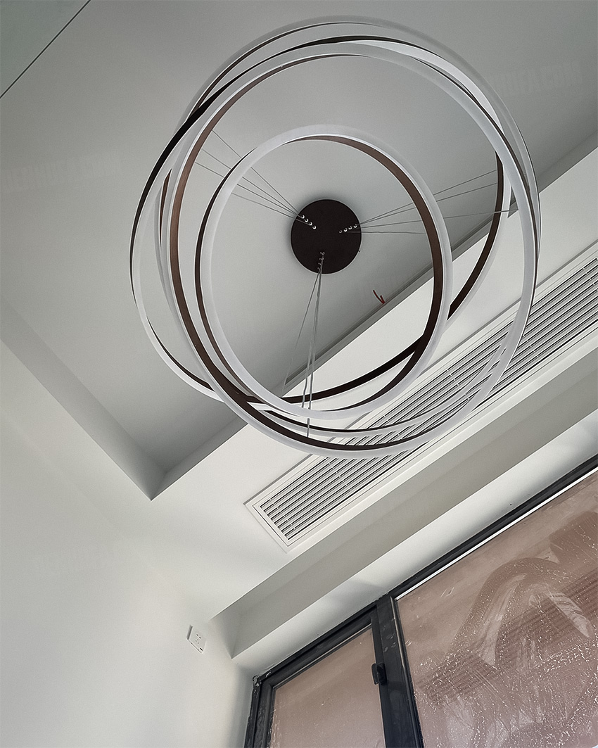 Đèn thả LED thông tầng 5 vòng sáng HF13179