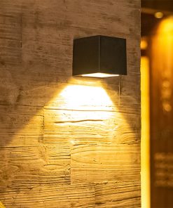 Đèn tường ngoài trời LED HF12960