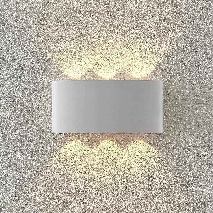 Đèn sử dụng chip LED theo tiêu chuẩn châu Âu, với thời lượng chiếu sáng tối đa đạt 10.000 giờ. Chỉ số hoàn màu tiêu chuẩn cao giúp tái tạo màu sắc cảnh quan chân thực nhất, đồng thời dễ chịu cho mắt nhìn.