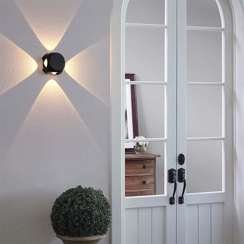Đèn hắt tường 4 tia sáng trang trí ngoài trời 12998